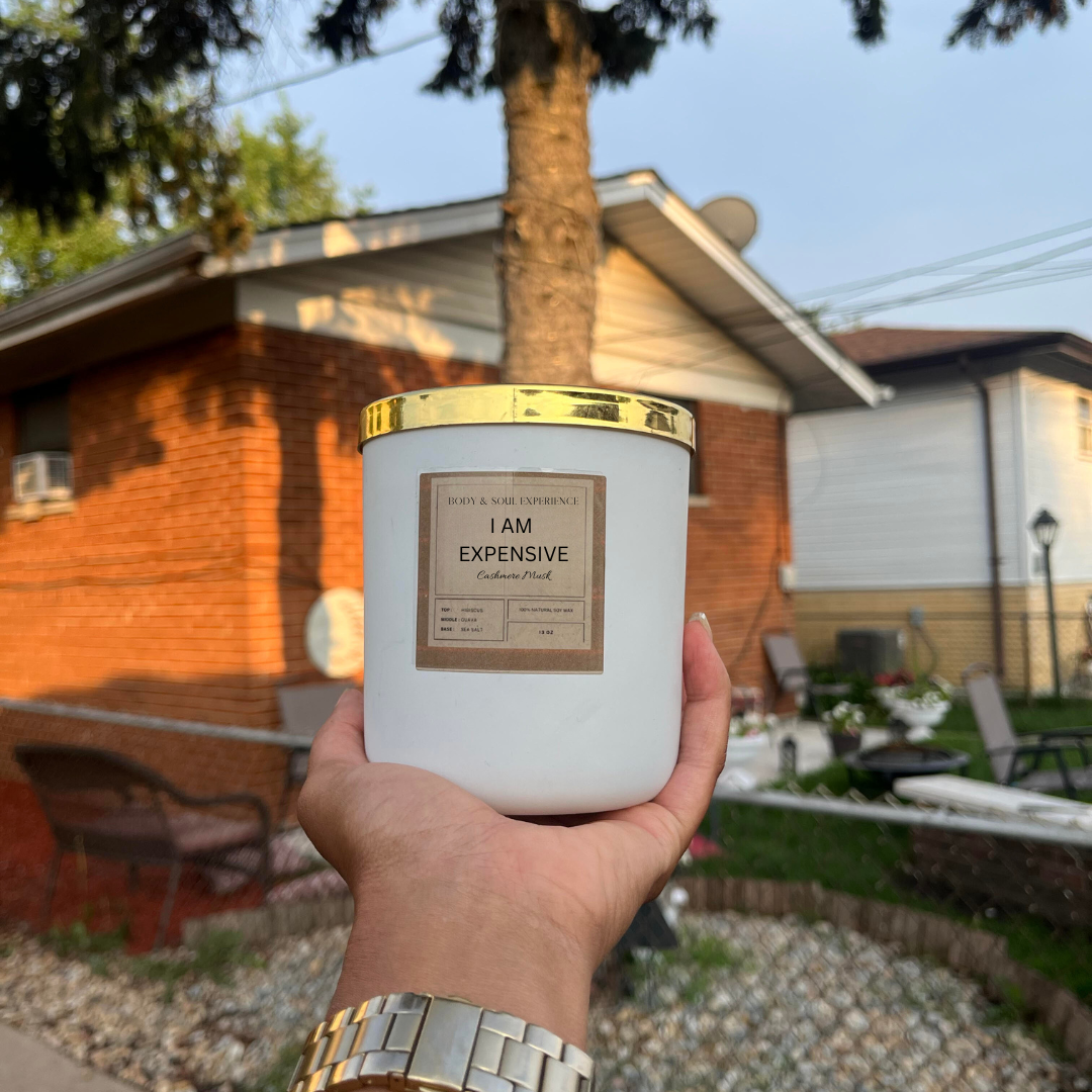 Cashmere Musk 13 oz soy candle